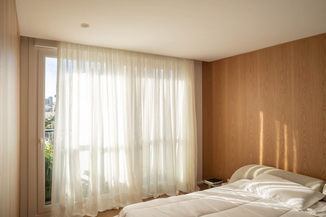 田珍新歌专辑《记住懂得》来袭:用歌声织造韶光里的温顺絮语